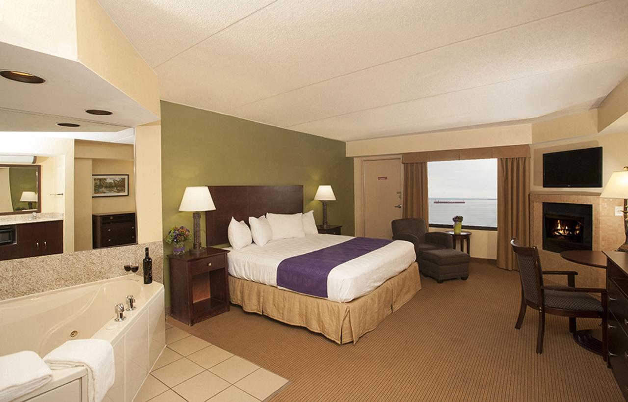 Hotel Edgewater Waterpark Duluth Esterno foto